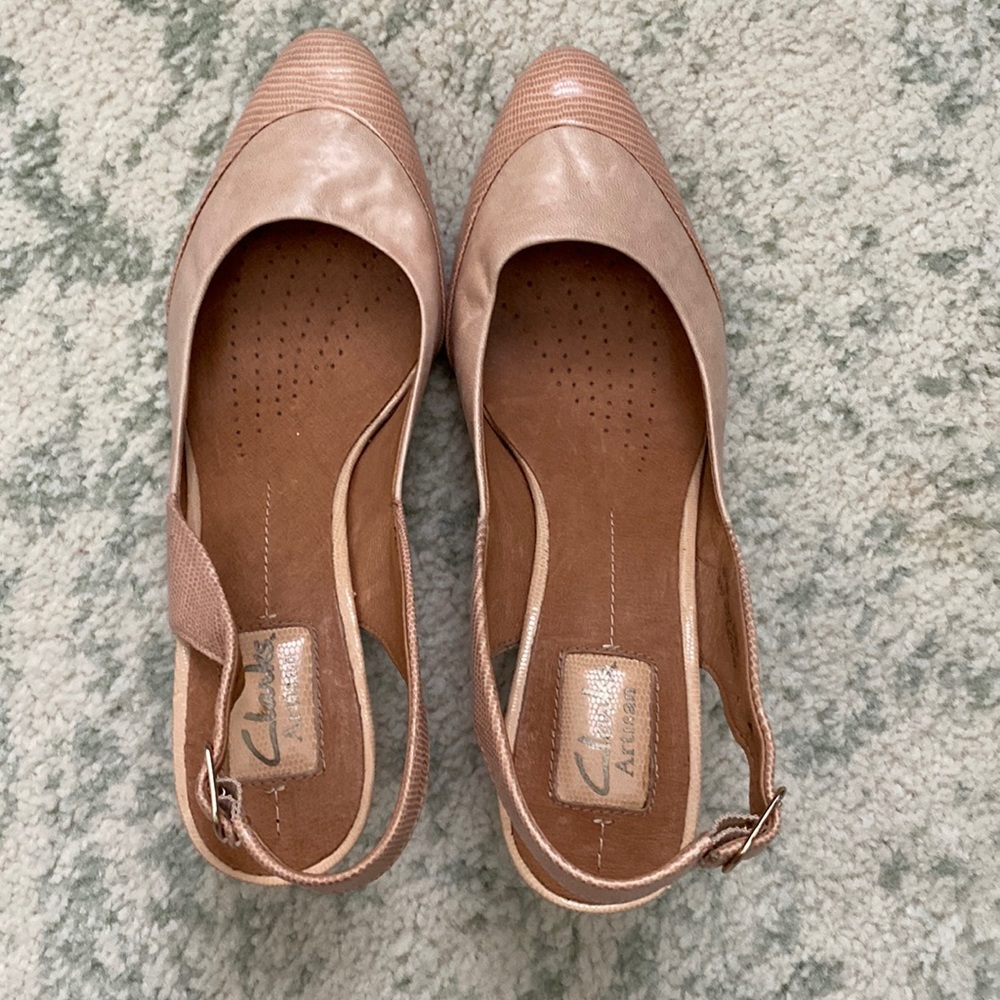 Clarks Artisian slingback heels. Size 8.5. Never worn.